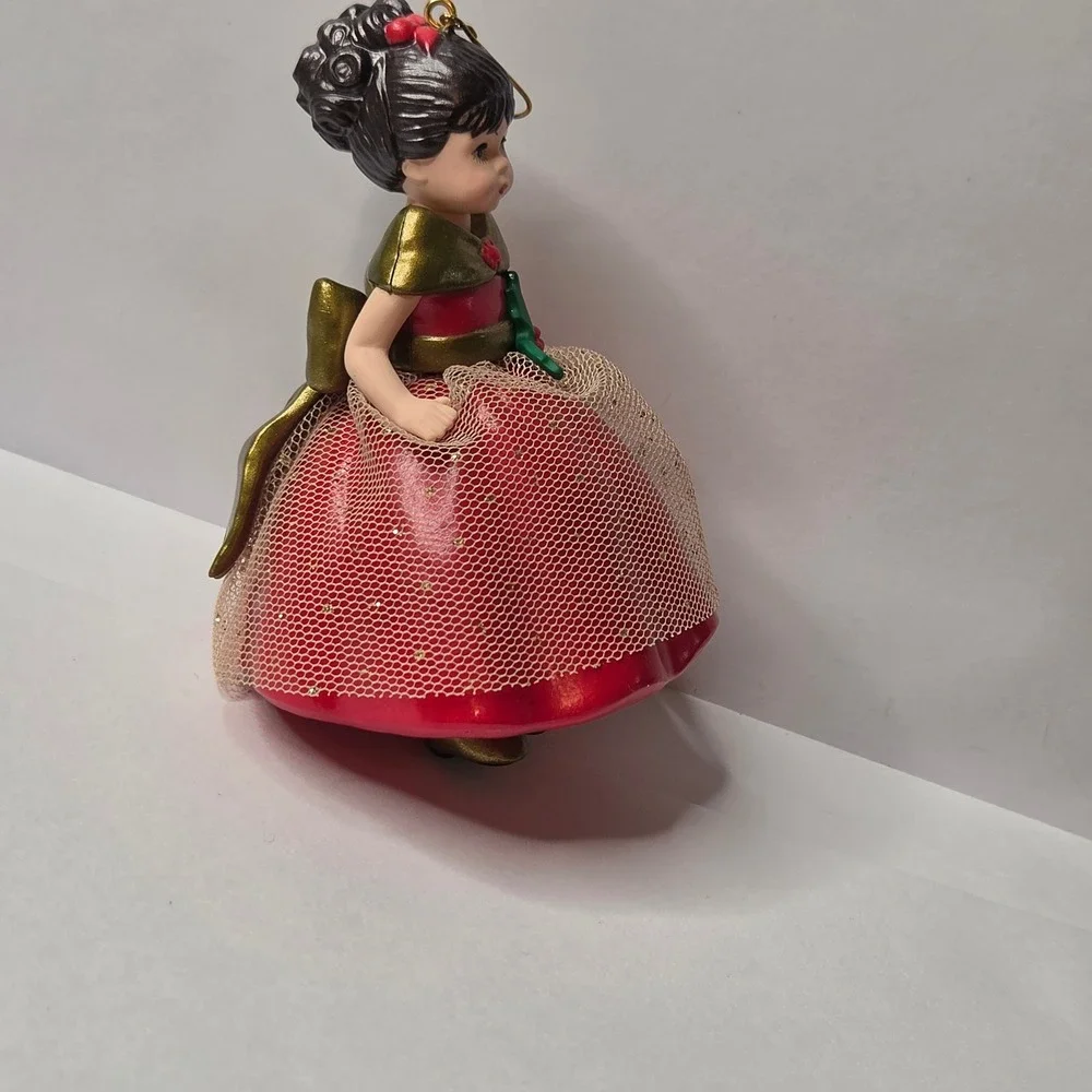 Hallmark Keepsake 2023 Madame Alexander Golden Holiday Celebration Ornament 28th